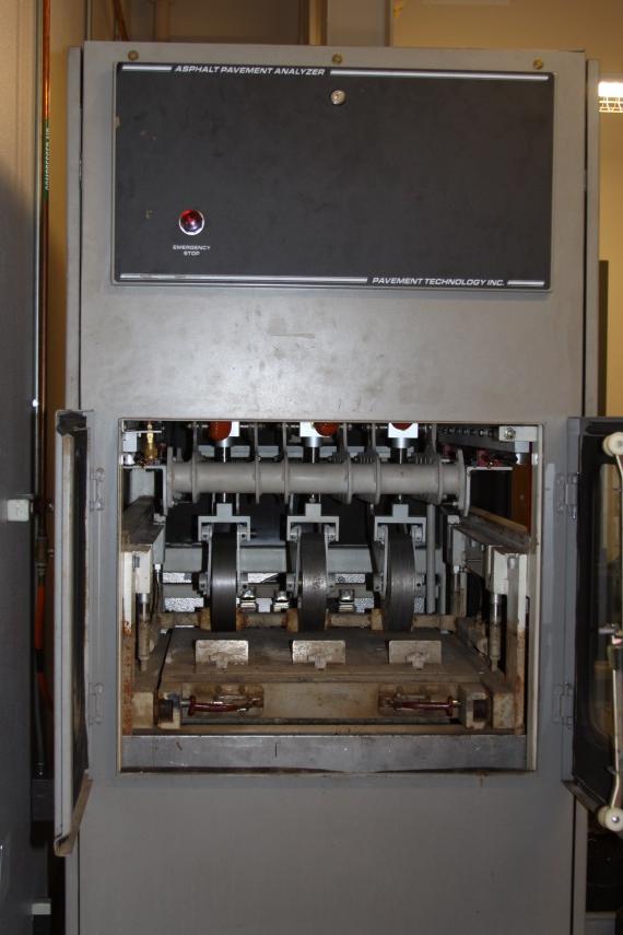 Asphalt Pavement Analyzer